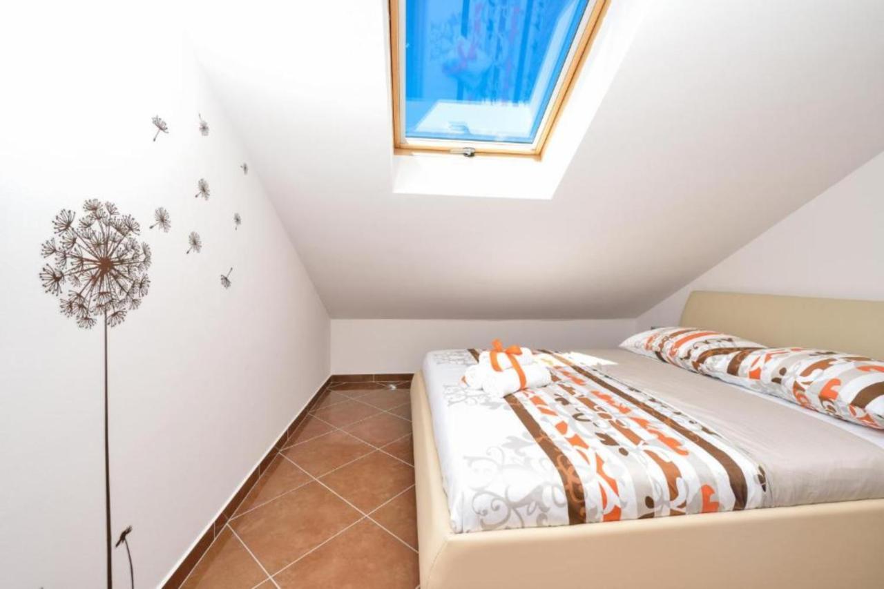 Apartment Gianluca ザダル エクステリア 写真